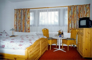 hningen Landgasthof Schienerberg Zimmer 222 x 320